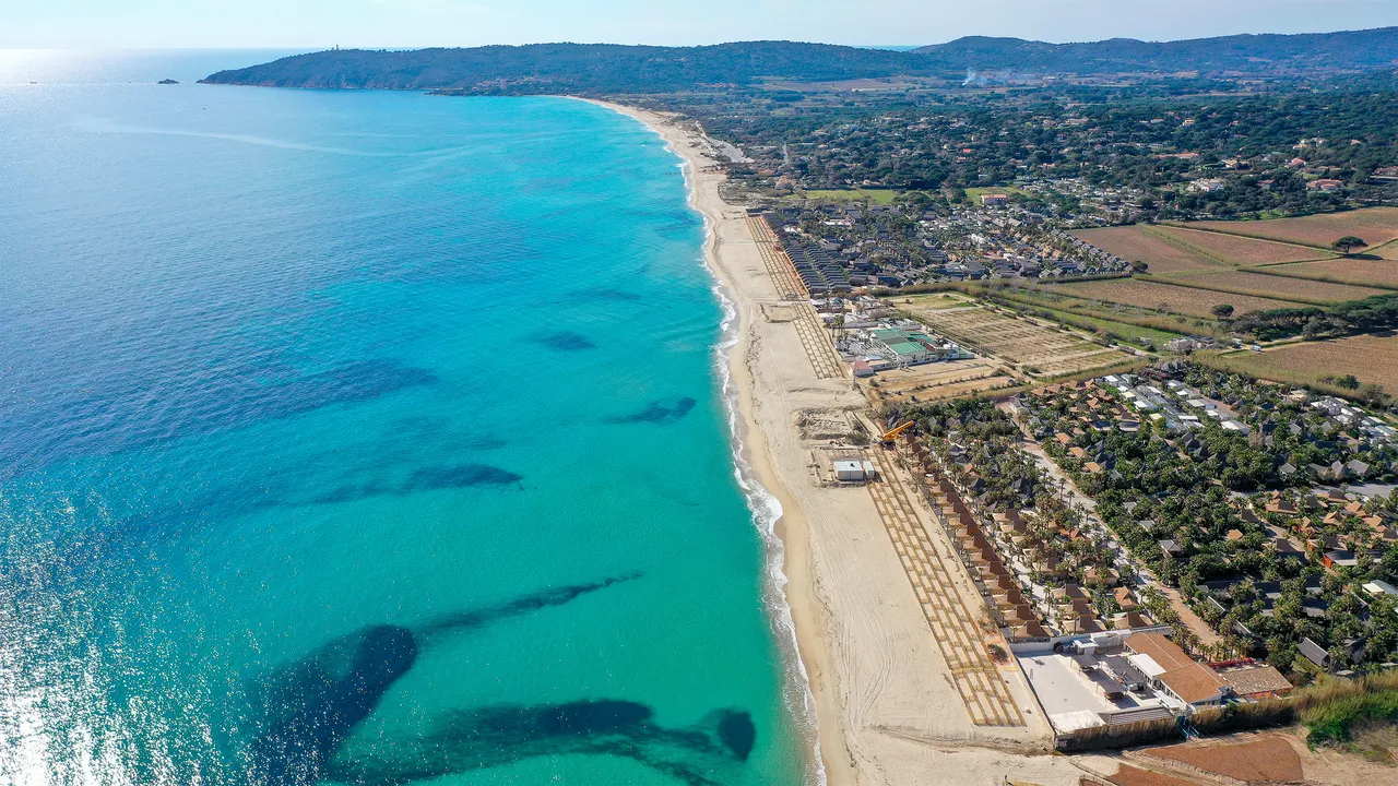 Plage de Pampelonne : Un véritable joyau sur la Côte d'Azur