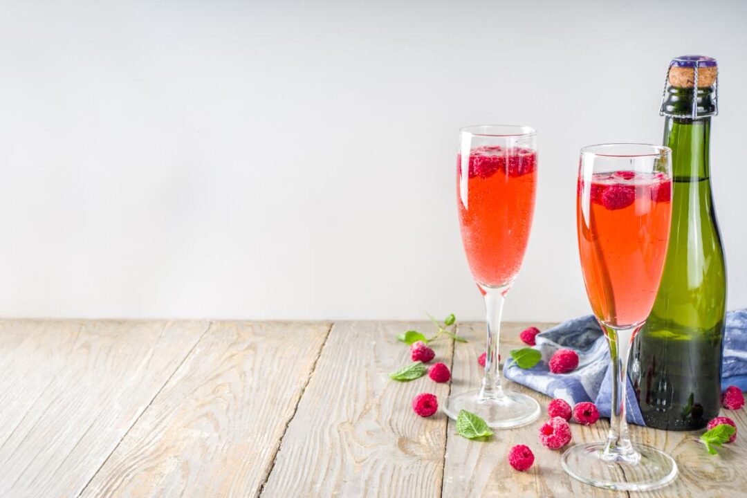 Recette soupe de champagne à la framboise : réussir son cocktail