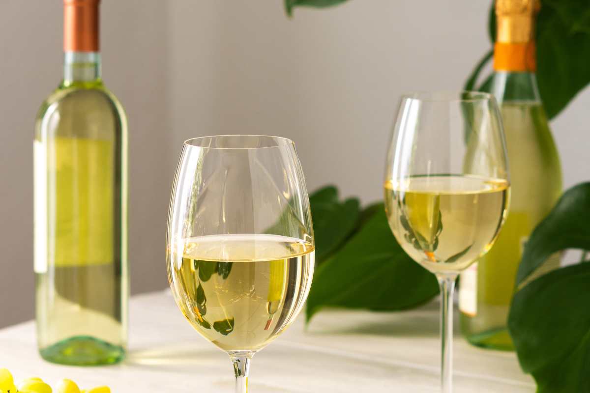 Par quoi remplacer le cognac ? 10 alternatives avec et sans alcool