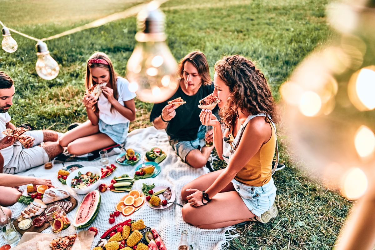 10 idées de recettes saines et gourmandes pour un pique-nique de juin réussi